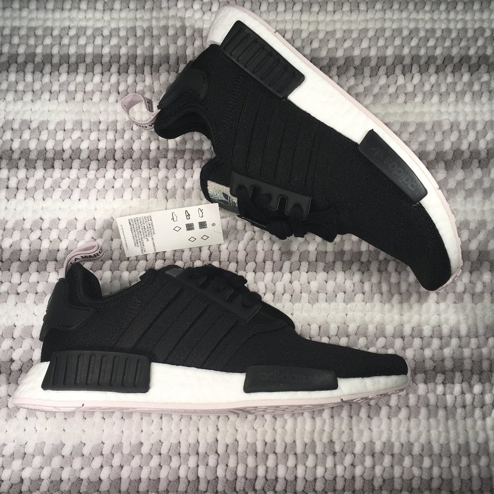 Women's Adidas NMD R1 Black White Pink NIB NWT
